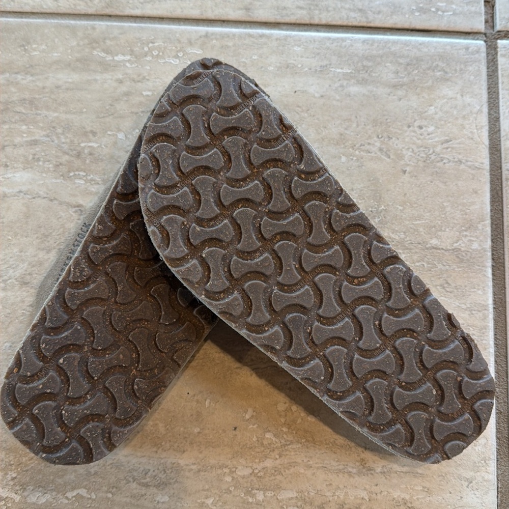 Birkenstock clogs. Size 37. - Picture 3 of 3